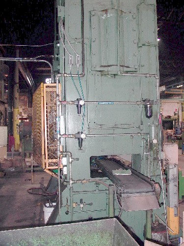400 TON CLEARING, NEW CONTROLS AND CLUTCH 2000, 60 X 96 BED, 18" STR., 10" POWER SLIDE ADJ., 14 SPM, WINDOWS