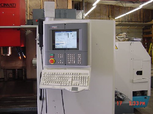CINCINNATI ARROW 750, ACRA 2100, 30" x 20" x 20", 8000 RPM, RIGID TAP, 2000