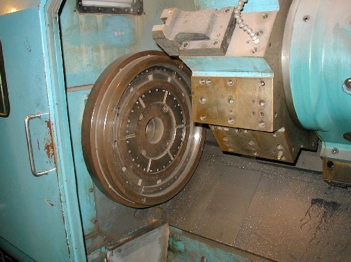 MAZAK SLANT 50, 60" CENTERS,  GE 2000T CONTROL, 4" HOLE, CHIP CONVEYOR, TAILSTOCK, NO CHUCK