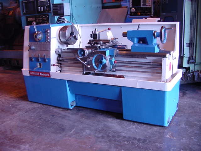 17" X 40" CLAUSING-COLCHESTER, 20-1600 RPM, 3" SPINDLE BORE, 28" SWING IN GAP, 3 & 4 JAW CHUCKS
