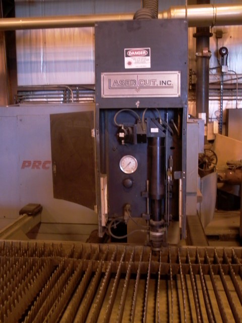 1500 WATT LASERCUT, 60" X 120" TRAVELS, 500 IPM, ROOTS BLOWER, RUNNING