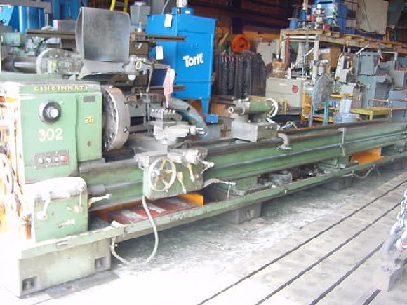 26" X 224" CINCINNATI, 16" OVER CROSS SLIDE, 26" OVER BED, 160" 2-1/4" HOLE, 16-640 RPM, 10 HP, 1957