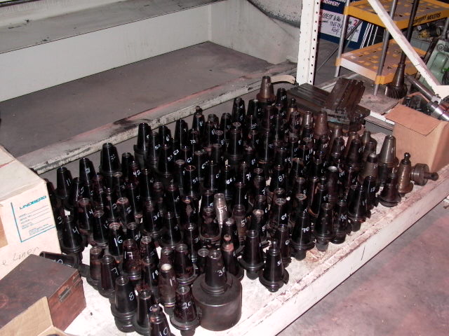 MISC 50 TAPER TOOL HOLDERS