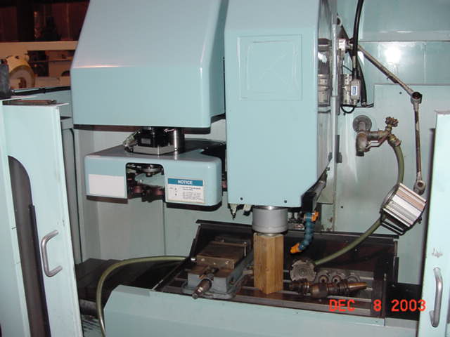 HURCO BMC-20, X-24", Y-14", Z-16", 6000 RPM, ULTIMAX II, 16 ATC, 1991