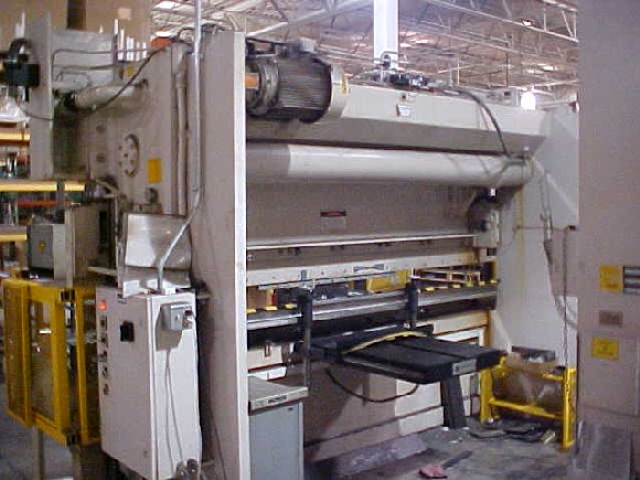 175 TON WYSONG, MDL MTH175-144, 12' OA, 10'6" BH, 2 AXIS 24" HURCO AUTOBEND AB7-S7 CTRL, 1997