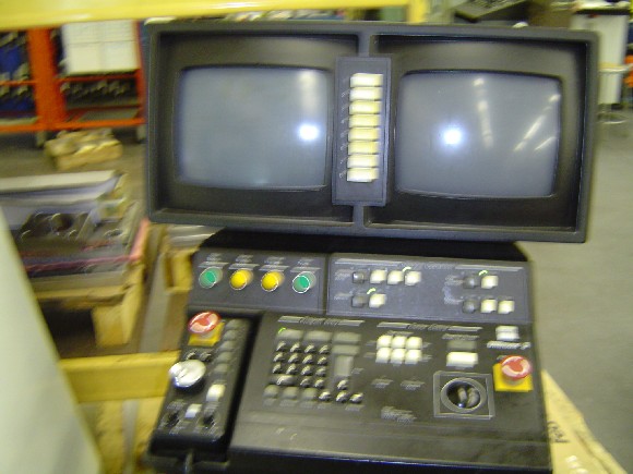 HURCO BMC-30M, 30"-X, 18"-Y, 24"-Z, 24 ATC, CAT 40, ULTIMAX 3/486 CTRL, 1996