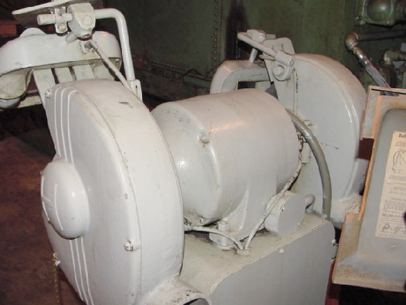 HAMMOND, DOUBLE END, MDL 14-A, 14" WHEELS x 2" WIDE, 1750 SPINDLE RPM, 3 HP