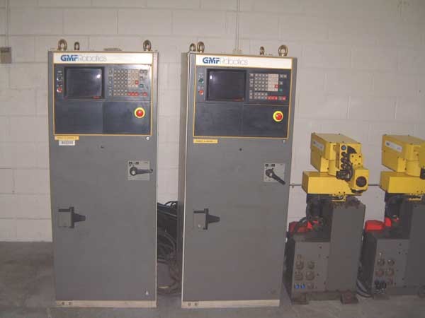 NO. A-1 GMF FANUC, 5 AXIS, FANUC R-C CTRL, AC SERVO DRIVES, TEACH PENDANT, RS232C INTERFACE