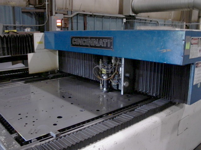 CINCINNATI 1200 WATTI, 5' x 10' SHUTTLE, FANUC 11M CTRL, ROOTS BLOWER RESONATOR REBUILT 2003, CONTACT HEAD