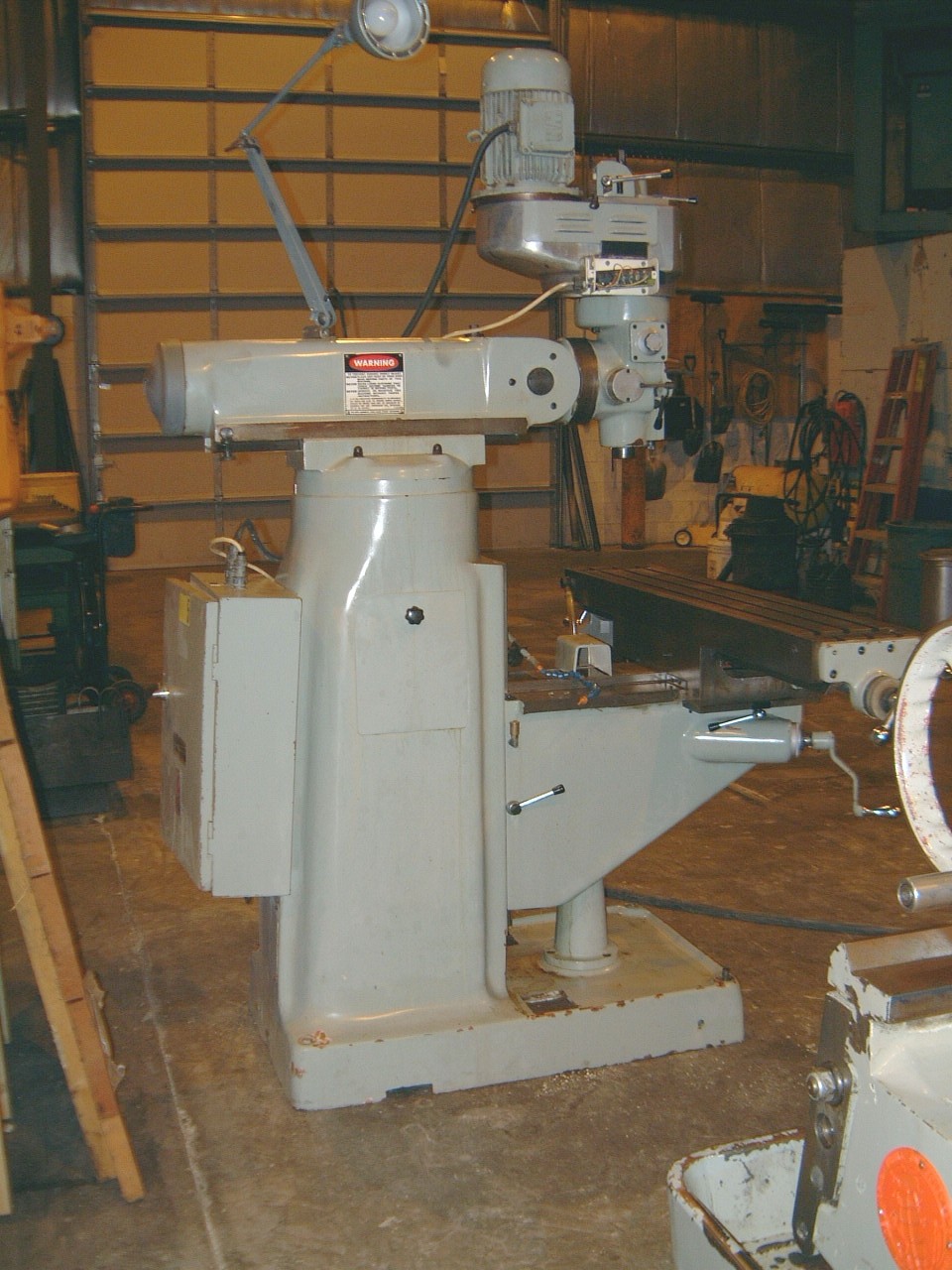 NO. TV350 SUMMIT, 10" x 50" TBL, 5" QUILL, 30"-X, 14"-Y, 12" KNEE, POWER ON X, COOLANT