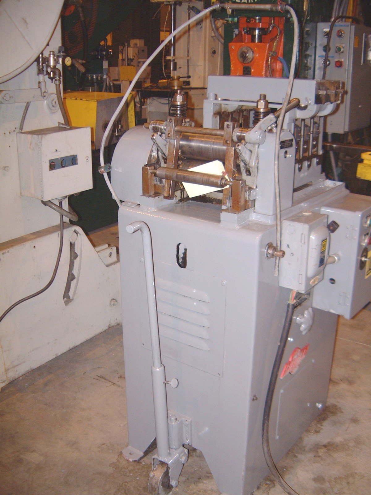 LITTELL MDL 308-7BBL, .050" x 3" CAP., 20-120 FPM, CONTINUOUS, SPEED ADJ. KNOB, 1960