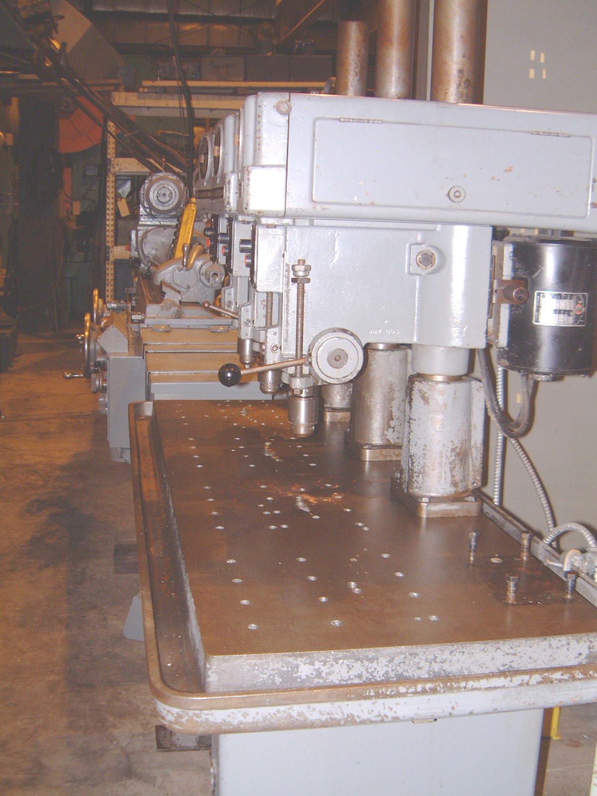 3 SPDL, CLAUSING #1633, 2" QUILL DIA., #2 MT, 4.75" SPDL TRVL, 3/4 HP, 14" THROAT