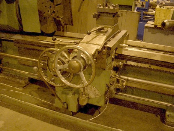 NO. 4A WARNER & SWASEY M3550, 28.25" SWOB, 22.75" SWOC, 80" TURNING LGTH, 526 RPM, 8" BORE, 24" 3-JAW PNUEMATIC, 3-AXIS SONY DRO