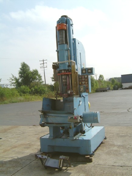 NO. 728, MICROMATIC, 12" STROKE, 14.25" SPDL TO COLUMN, 3 HP SPDL, 5 HP HYD. PUMP