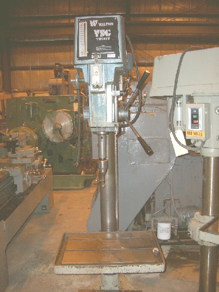 20" WILTON MDL 2025, 3" QUILL DIA., 7" SPDL TRVL, 1200 RPM, 18" x 25" TBL