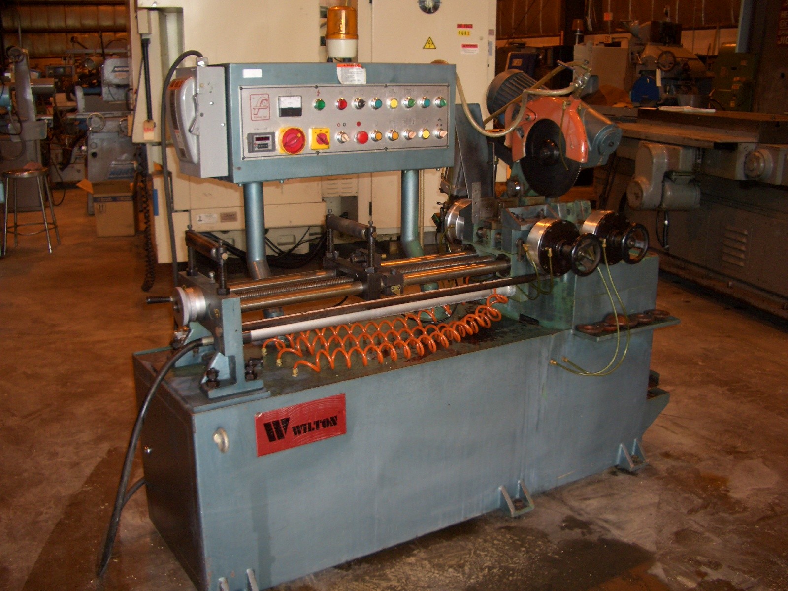 4" WILTON/FONG HO PNEUMATIC, MDL FHC-300A, 10"-13" BLDE CAP., 3 HP, 70/35 RPM, COOLANT