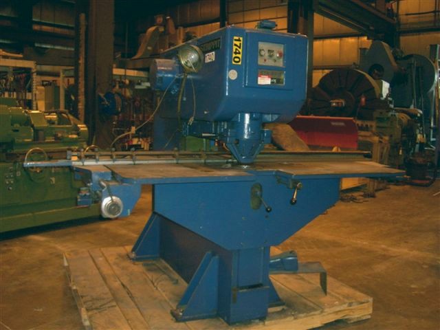 40 TON STRIPPIT, SUPER 30/40, 30" THROAT, 48" x 72" TBL, SLIDE BAR, ADJ TBL HGHT, 1974