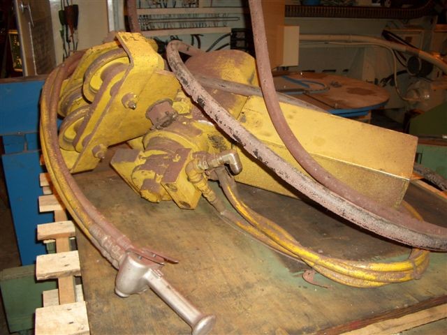 3 TON BUDGIT JIB CRANE WITH 11' ARM