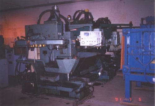 28"X, 13.7"Y, 18.7"Z, MATSURA, No. MC-710V-2,MATSURA EN4-0038A CONTROL, 1980,