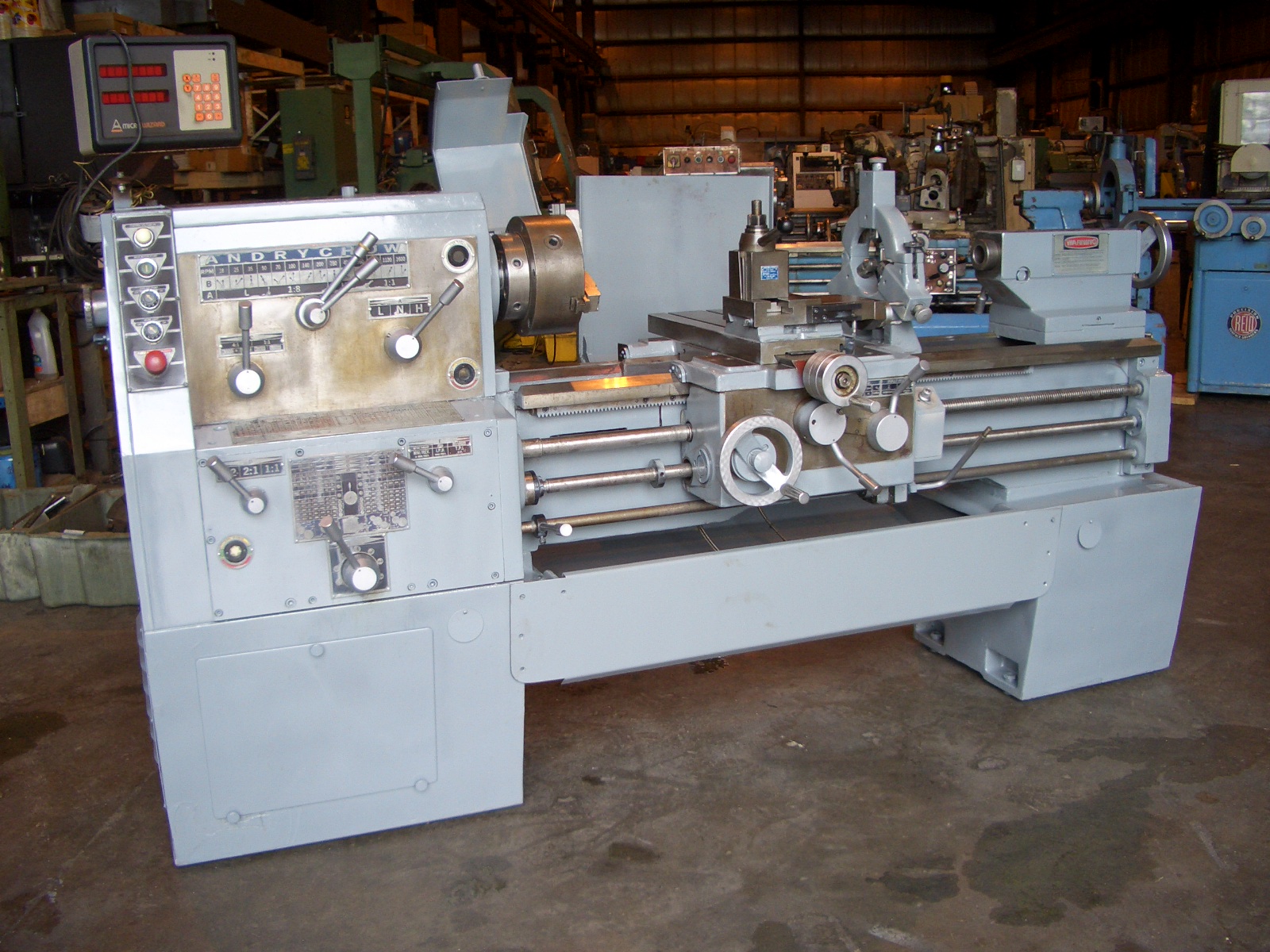 17" x 40" ANDRYCHOW, MDL TUG-40, 2.1" HOLE, 1600 RPM, 7.5 HP, 12" 4-JAW & 10" 3-JAW, IN/MM, 1988