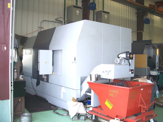 MORI SEIKI SL603D/1000, 35" SWING, 50" CENTERS, 14.5" HOLE,  FANUC 18iTA CONTROL,  2-32" 4 JAW CHUCKS WITH 15" HOLES