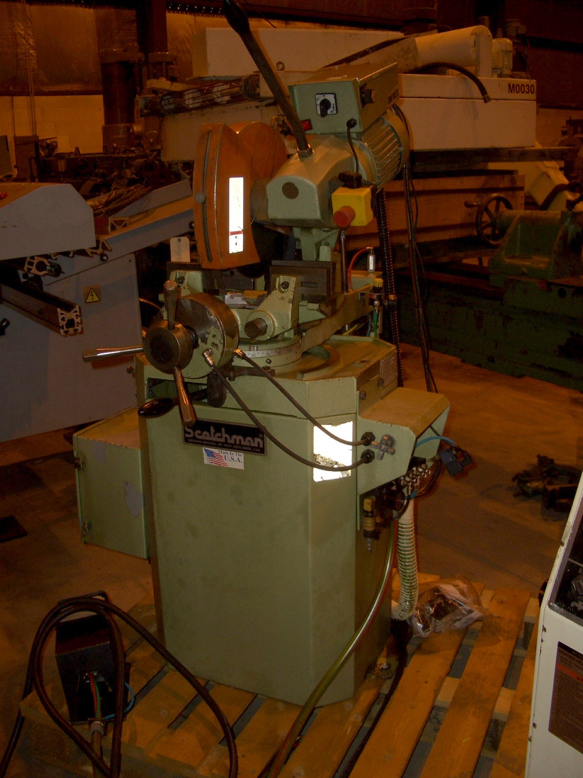 14" SCOTCHMAN CPO350 VARIABLE SPEED COLD SAW, PNUEMATIC FEED