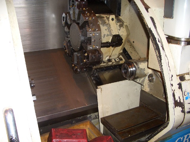 OKUMA CROWN, OSP700L, CHIP CONVEYOR, TAILSTOCK, 20HP, 4200 RPM, 1999