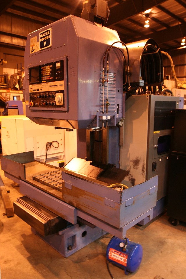 MAZAK V-5, FANUC 6M, 16"  X 30" X 20" TRAVELS, 24 ATC, CRT, 4000 RPM,  BEAUTIFUL