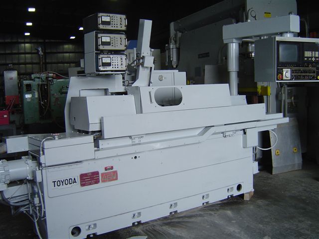 12.6"  X  39.4" TOYODA, No. G62A,  FLAGGING, AUTO SIZERS, 24" X 4" WHEEL, SWIVEL TABLE
