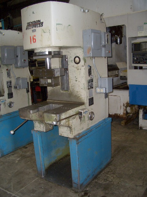 8 TON DENISON HYDRAULIC PRESS, 25 X 16 BED, 12" STK, 18" DAYLIGHT, 10HP, 10" THROAT, 1963