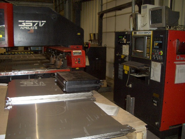 amada apelio cnc punch laser, 1500 watts, 330 ton, 50 X 72 w/ repo, 58 tools, fanuc ospl, 1995