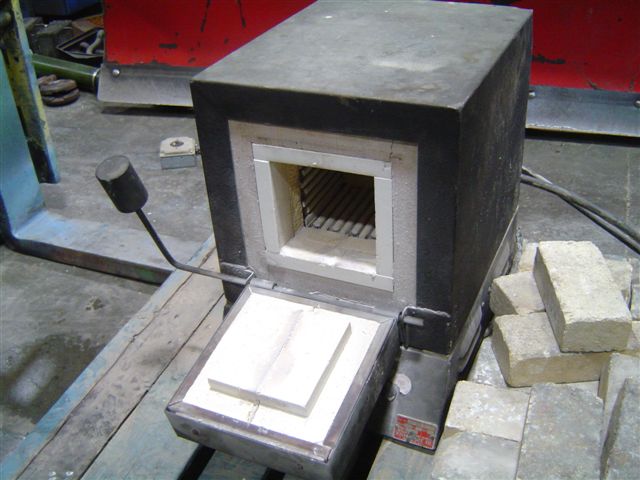 6" X 6" X 9" HUPPERT ANNEALING FURNACE, 1100 DEGREE, 120VOLTS