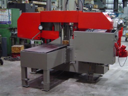 17" X 17" BEHRINGER HBP430A, AUTOMATIC, BUNDLE CUTTING, TWIN COLUMN, 2" BLADE, FEED CONVEYOR,