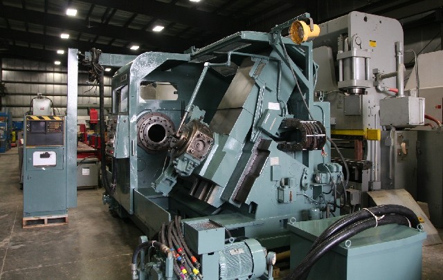 MORI SEIKI SL-8B, 10.5" SPINDLE BORE, FANUC 6T CNC CONTROL, 6 POSITION TURRET