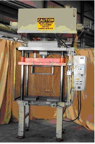 30 TON METAL MECHANICS 4-POST HYDRAULIC DIE CAST TRIM PRESS, STROKE 24", DAYLIGHT 32", YEAR MFR'D 1999