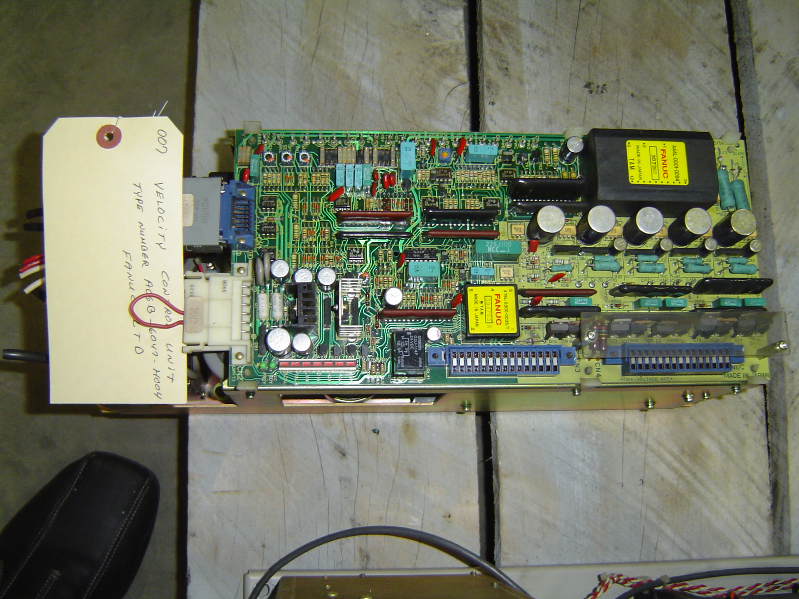 FANUC VELOCITY CONTROL UNIT, TYPE NUMBER A06B-6047-H004