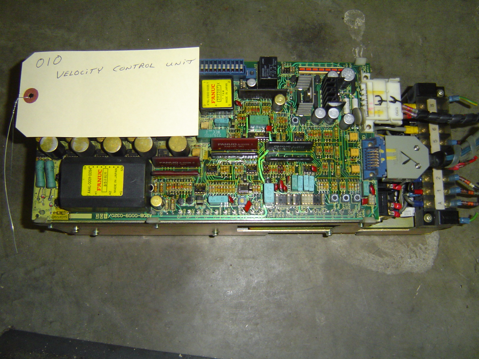 FANUC VELOCITY CONTROL UNIT,  TYPE NUMBER A06B-6047-H002