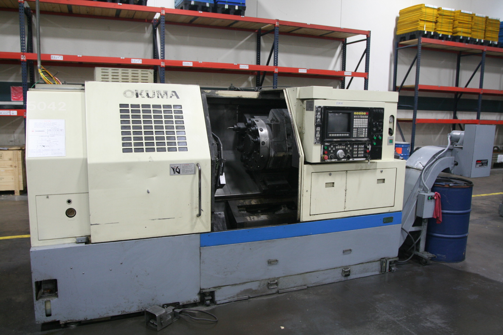 OKUMA LB-25II-M, LIVE TOOLING, 19&quot SWING, TAILSTOCK, OSP-5020L CONTROL, CHIP