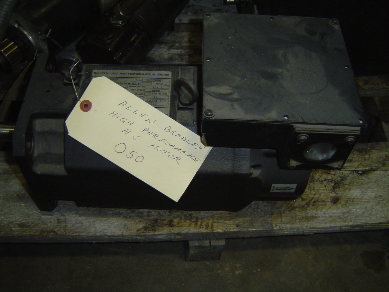 ALLEN BRADLEY AC MOTOR HIGH PERFORMANCE
