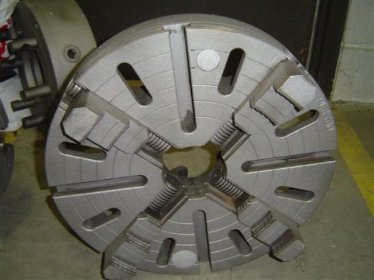4 jaw, m, independent jaw, 18", 4" bore, d1-8