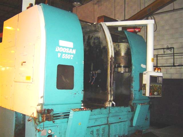 21" DOOSAN V-550T, TWIN SPINDLE CNC VERTICAL LATHE, 31.75" SWING, 24" LENGTH, 2000 RPM, 1999