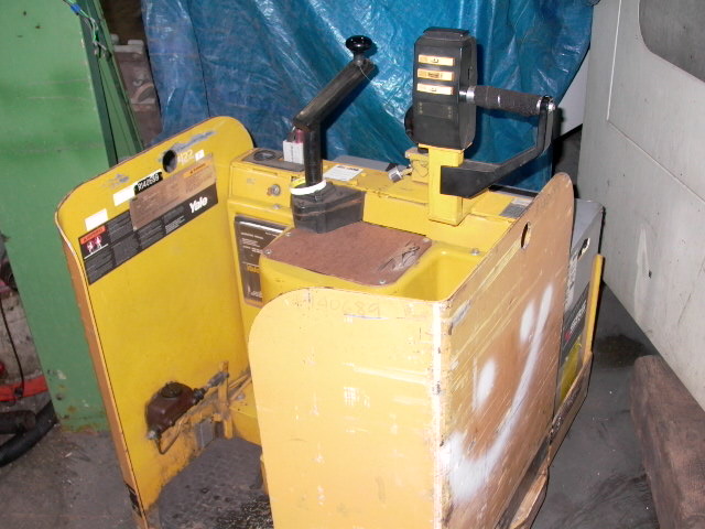 YALE TYPE E STAND UP FORKLIFT, 6000 LB CAPACITY, ELECTRIC, CHARGER, 36 INCH FORKS