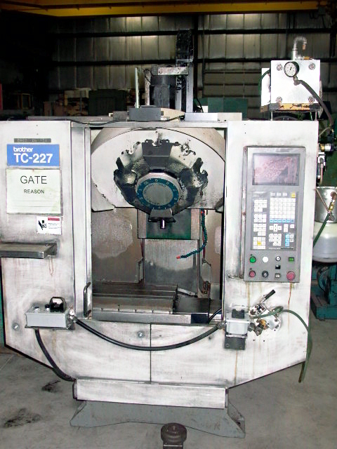 BROTHER TC-227,TAPPING MACHINE, 16.5 IN. -X, 11.8 IN. -Y, 9.8 IN. -Z, 23.6 X 11.8 IN. TBL, BROTHER CNC 520 CTRL, 5.7 HP, 1991
