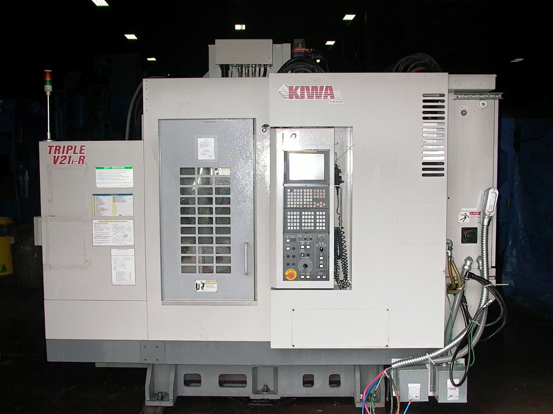 KIWA TRIPLE V21I-R, 2 PALLET SHUTTLE, FANUC 18I-MB, YUASA 4TH AXIS, 2004