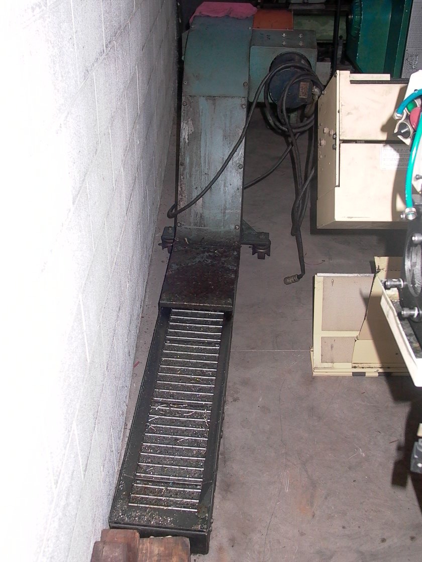 JORGENSEN CHIP CONVEYOR, 8" X 32" BELT, 46" DISCHARGE HEIGHT, 12" X 90" OVERALL