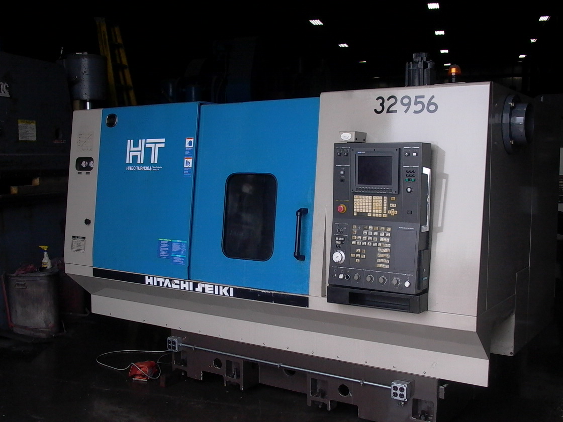 HITACHI SEIKI HIGH TECH 30J, SEICOS J MULTI CONTROL, 12" 3 JAW, CHIP CONVEYOR, 21" SWING X 32" CENTERS, 40 HP