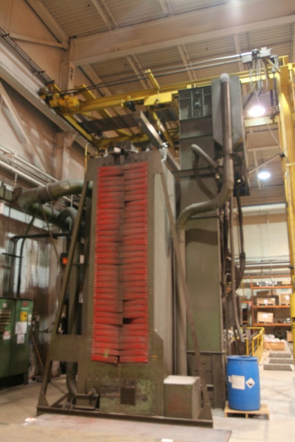 WHEELABRATOR 4 WHEEL PASS THRU PLATE/STRUCTURAL WITH 6000 LB ORLEY MEYER SINGLE LEG CRANE