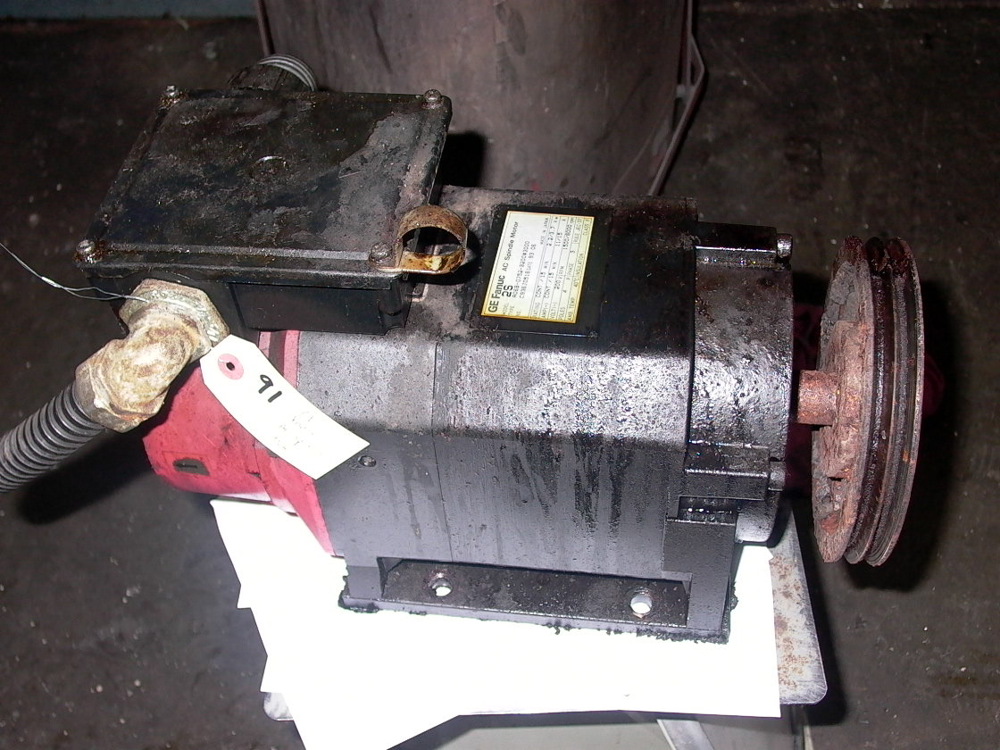 GE FANUC AC SPINDLE MOTOR AC SPINDLE MOTOR 2S FOOT MNT, MODEL 2S, 72 LBS, 1993