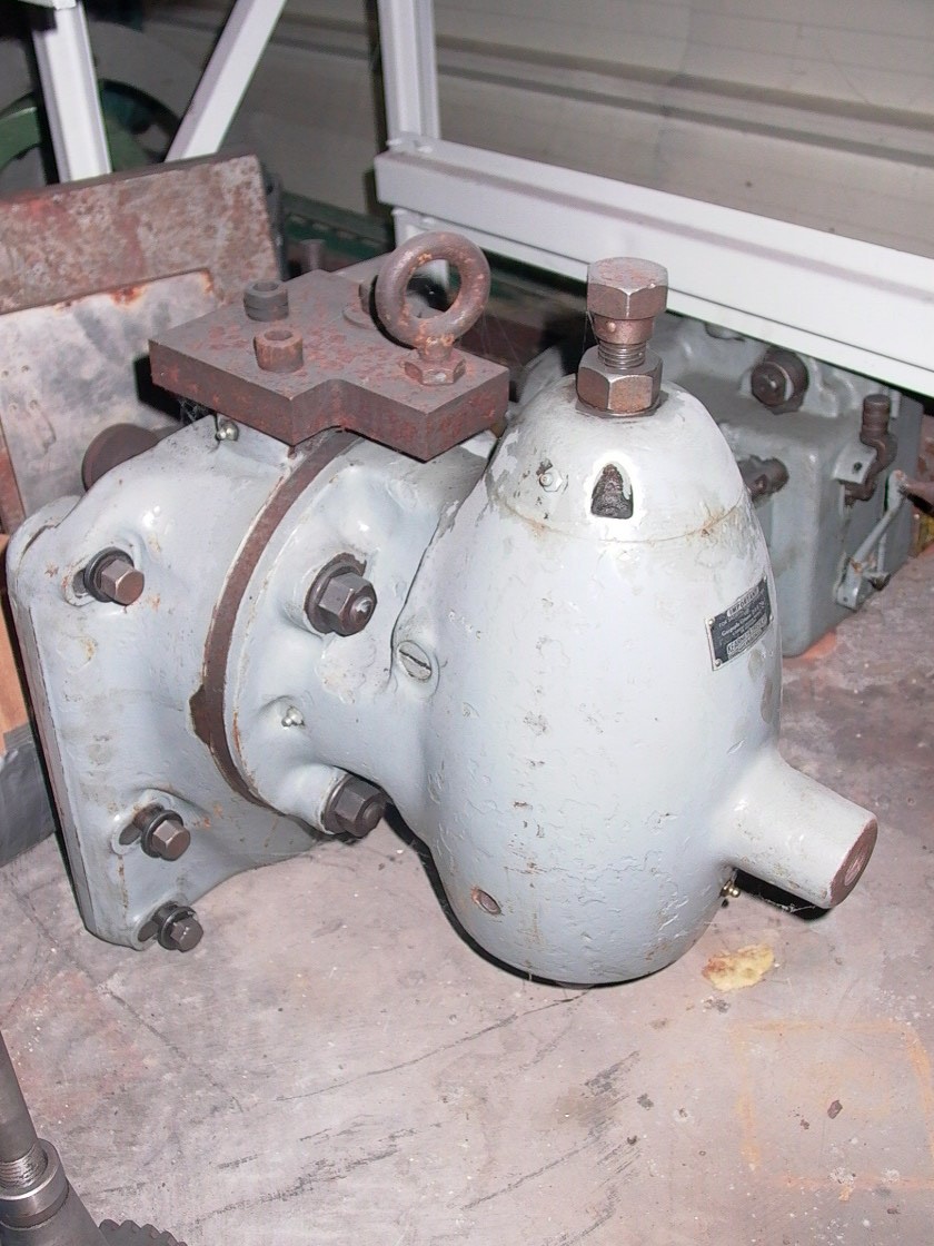 K&T HEAVY DUTY SWIVEL HEAD VERTICAL MILLING ATTACHMENT