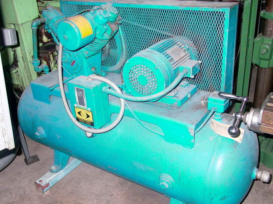 DRESSER 400 SERIES AIR COMPRESSOR, 2 STAGE, 80 GAL, 5 HP